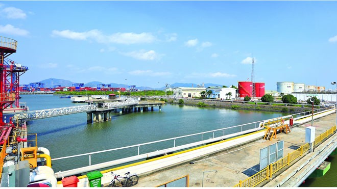 Tổng công ty khí Việt Nam đón nhận danh hiệu “Anh hùng lao động” Tổng công ty khí Việt Nam đón nhận danh hiệu “Anh hùng lao động”