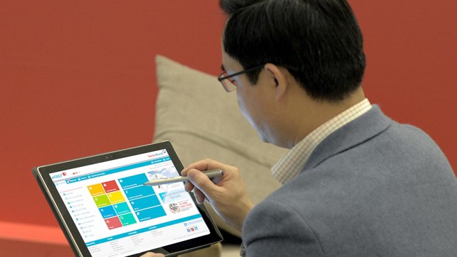 Miễn phí và nhận quà với dịch vụ VietinBank eFAST Sử dụng VietinBank eFAST, khách hàng được miễn phí dịch vụ 6 tháng và có cơ hội trúng nhiều phần quà hấp dẫn.