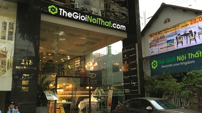 Thế giới nội thất vận hành trung tâm trưng bày trên 3.000m2 Tòa nhà của Thế Giới Nội Thất, với diện tích trưng bày hàng hóa trên 3000m2 trải rộng ở 8 tầng lầu