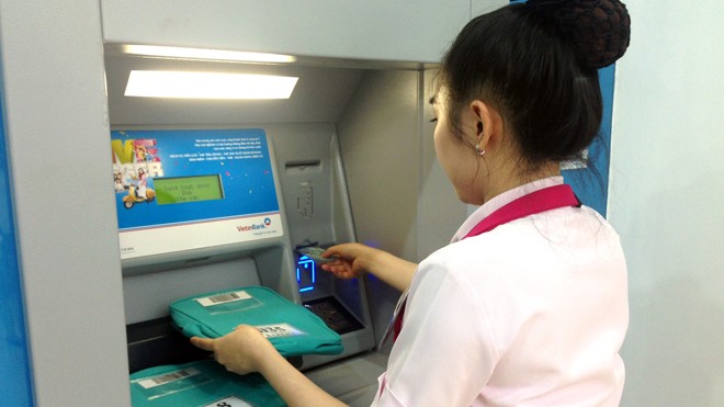 VietinBank ra mắt dịch vụ máy thu tiền theo túi VietinBank ra mắt dịch vụ máy thu tiền theo túi