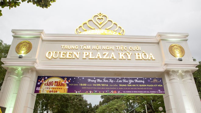 Trung thu ấm áp đến với trẻ em nghèo tại Queen Plaza Không gian bên ngoài khu vực tổ chức
