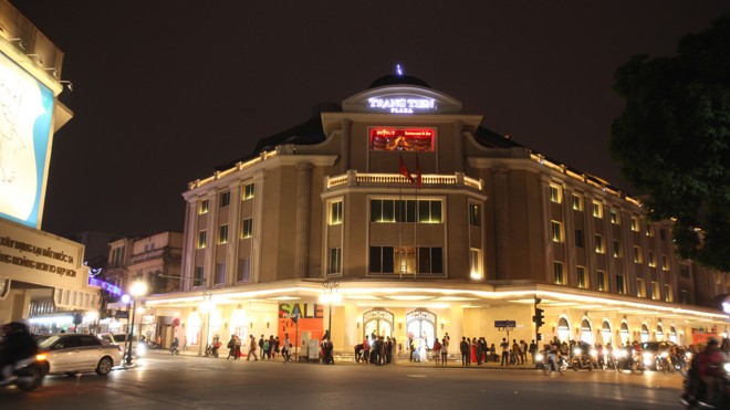 Black Friday Sale 2016: Ngày vàng mua hàng đẳng cấp tại Tràng Tiền Plaza Black Friday Sale 2016: Ngày vàng mua hàng đẳng cấp tại Tràng Tiền Plaza