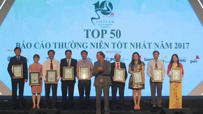 Nhiều công ty dầu khí nhận giải thưởng Báo cáo thường niên 2017 Các doanh nghiệp trong Top 50 nhận Giải Báo cáo thường niên 2017