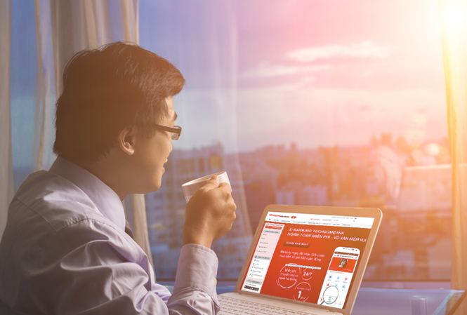Tận hưởng giao dịch miễn phí cùng E-banking Techcombank Tận hưởng giao dịch miễn phí cùng E-banking Techcombank