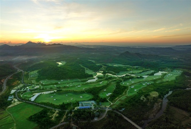 Bà Nà Hills Golf Club được vinh danh “Sân Golf mới tốt nhất Việt Nam” Bà Nà Hills Golf Club được vinh danh “Sân Golf mới tốt nhất Việt Nam”
