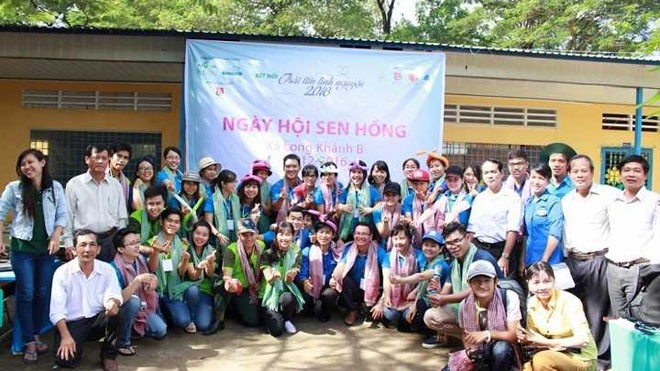 Khởi động chương trình “Kết nối trái tim tình nguyện 2017” Các tình nguyện viên trong ngày hội ra quân“Kết nối trái tim tình nguyện 2016” tại Trung tâm Thanh thiếu niên miền Nam