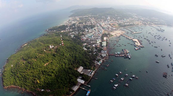 Cơn sốt đầu tư vào đặc khu Phú Quốc cuối năm 2017 Nếu trở thành đặc khu kinh tế với những chính sách ưu đãi vượt trội, bất động sản Phú Quốc chắc chắn sẽ có diện mạo và đẳng cấp mới.