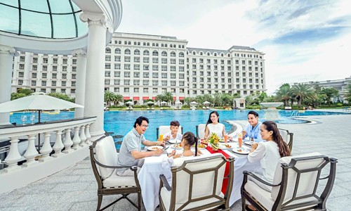 Vinpearl Festive Holidays: đón lễ ở thiên đường, tưng bừng nhận quà khủng Vinpearl - Thiên đường nghỉ dưỡng đã sẵn sàng cho mùa lễ hội