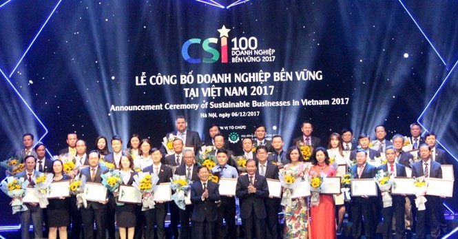 Pymepharco lần thứ hai lọt “Top 100 Doanh nghiệp phát triển bền vững năm 2017” Lễ công bố Doanh nghiệp bền vững năm 2017