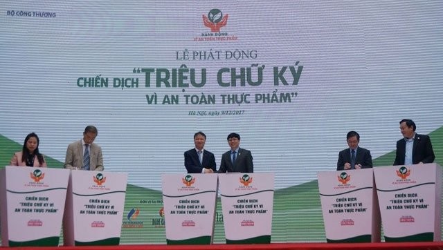 Phát động Chiến dịch “Triệu chữ ký vì an toàn thực phẩm“ Chiến dịch “triệu chữ ký vì an toàn thực phẩm”