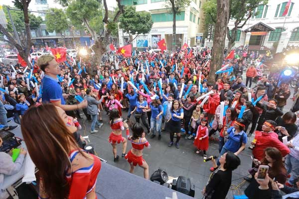 Ngân hàng Quốc dân NCB tiếp lửa cho U23 Việt Nam giành cúp vô địch Ngân hàng Quốc dân NCB tiếp lửa cho U23 Việt Nam giành cúp vô địch