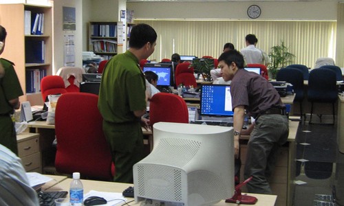 Sử dụng phần mềm bất hợp pháp, doanh nghiệp bị truy cứu hình sự Sử dụng phần mềm bất hợp pháp, doanh nghiệp bị truy cứu hình sự