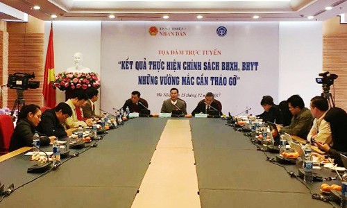 Đề xuất nhiều giải pháp nâng cao hiệu quả tổ chức thực hiện chính sách Toàn cảnh buổi toạ đàm