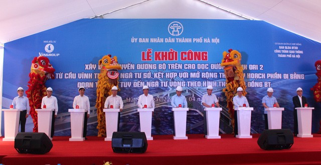 Đường Minh Khai mở rộng, bất động sản Hai Bà Trưng đón cơn sốt mới Lễ khởi công dự án mở rộng đường vành đai 2 từ Ngã Tư Sở đến cầu Vĩnh Tuy