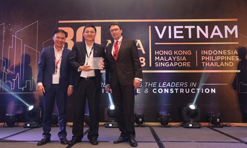 Tập đoàn FLC được vinh danh tại hai giải thưởng quốc tế Tập đoàn FLC vinh dự nhận giải thưởng BCI Asia Awards 2018 - Top 10 Chủ đầu tư Bất động sản hàng đầu Việt Nam 2018