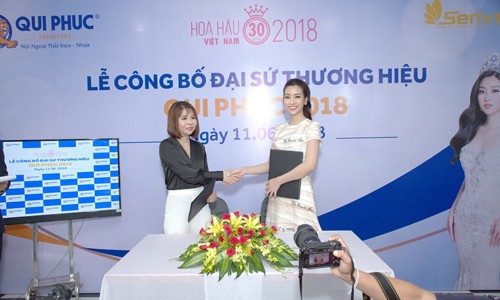 Hoa hậu Đỗ Mỹ Linh trở thành đại sứ thương hiệu của Công ty Qui Phúc Hoa hậu Đỗ Mỹ Linh trở thành đại sứ thương hiệu của Công ty Qui Phúc