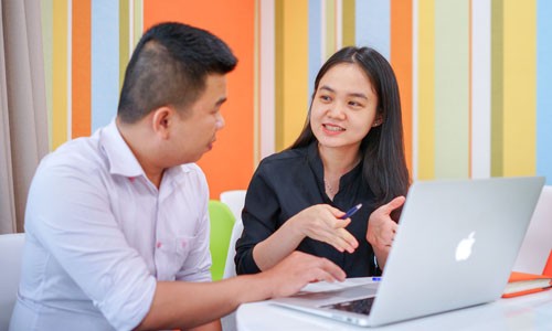 Hanwha Life - cái nôi phát triển tài năng trẻ trong lĩnh vực bảo hiểm Hanwha Life - cái nôi phát triển tài năng trẻ trong lĩnh vực bảo hiểm
