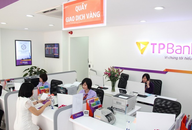 Lợi nhuận ngân hàng: Kẻ khóc, người cười Năm 2013 TP Bank đạt 362 tỷ đồng lợi nhuận. Ảnh: Như Ý
