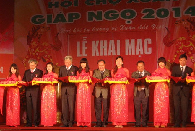 Nhiều sản vật Tết sẵn sàng Lễ khai mạc Hội chợ Xuân. Ảnh: Kinh tế đô thị