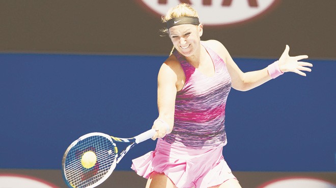 Đến lượt Azarenka thành cựu vô địch Radwansa biến Azarenka thành cựu vô địch. ảnh: ausopen