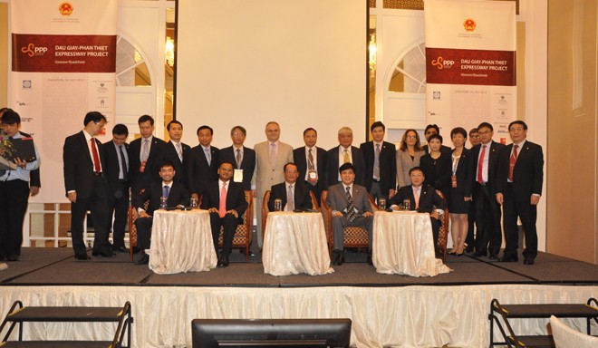 Mở lối cho hình thức đầu tư PPP Hội nghị xúc tiến đầu tư Dự án đường cao tốc Dầu Giây - Phan Thiết tại singapore