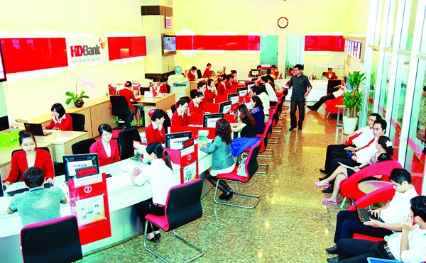 HD bank: Tích lũy nền tảng cho xã hội HD Bank nỗ lực tái cơ cấu