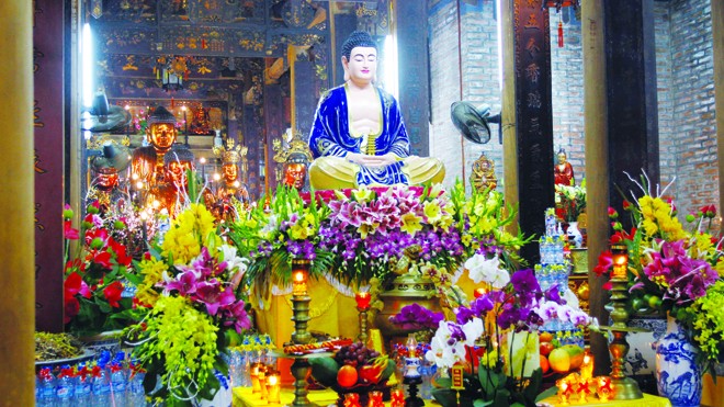 Sự thật pho tượng “lạ” trong chùa Bà Đá Tượng mới tại chùa