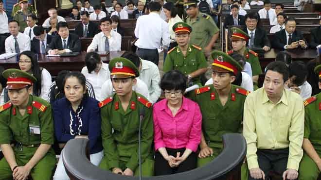 Hai đồng phạm của Huyền Như bị kháng nghị tăng án Phiên tòa xét xử và tuyên án vụ Huyền Như lừa đảo 4.000 tỷ đồng. Ảnh: L.Đ