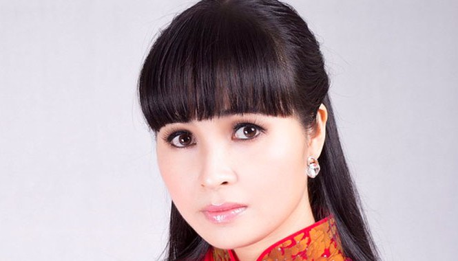 Trang Nhung: Ca sỹ nhà trăm tỷ Trang Nhung: Ca sỹ nhà trăm tỷ