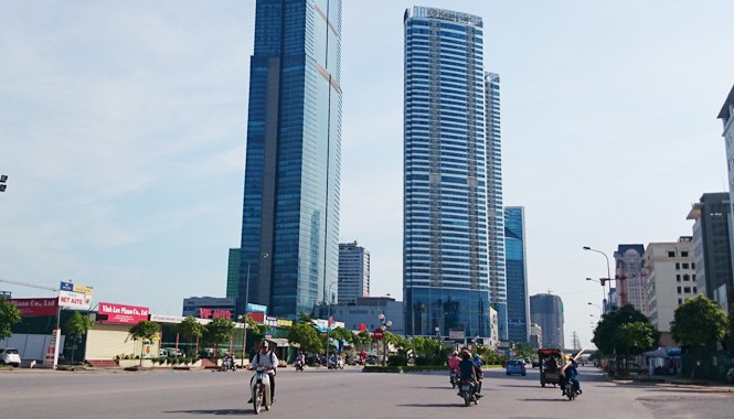 Cư dân dọa kiện chủ đầu tư Cư dân tòa nhà Kengnam dọa kiện chủ đầu tư vì không giao hàng trăm tỷ đồng phí bảo trì cho Ban quản trị. Ảnh: Như Ý