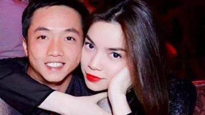 Hà Hồ: Câu chuyện ly hôn và 'Em không cần anh' Hà Hồ: Câu chuyện ly hôn và 'Em không cần anh'