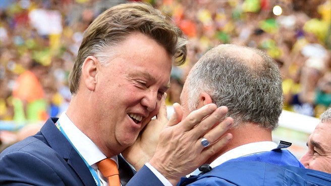 'Gừng' Scolari thua xa 'gừng' Van Gaal 'Gừng' Scolari thua xa 'gừng' Van Gaal