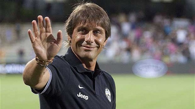 Vì sao Conte đùng đùng từ chức HLV Juve? Antonio Conte bất ngờ từ chức