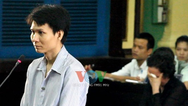 Án tử cho kẻ sát hại người tình già rồi đốt xác phi tang Hiếu tại phiên tòa xét xử.