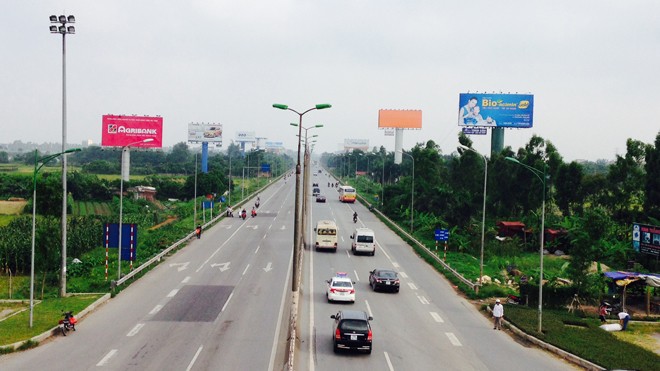 Xử lý quảng cáo, biển hiệu vi phạm: Đầu voi, đuôi chuột? 30 biển quảng cáo tấm lớn sẽ bị phá bỏ (ảnh minh họa). Ảnh: Minh Tuấn