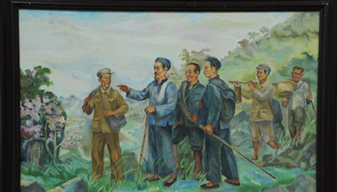 Chuyện ít biết về vợ chồng người bảo vệ Bác Hồ Bức tranh Bác Hồ về nước của họa sĩ Trịnh Phòng. Ông Phạm Văn Lộc, người gánh va ly