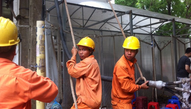 Cả nước tiết kiệm được hơn 2 tỷ kWh Đến hết tháng 9/2014, đã tiết kiệm được 2,057 tỷ kWh điện. Ảnh: Phong Cầm