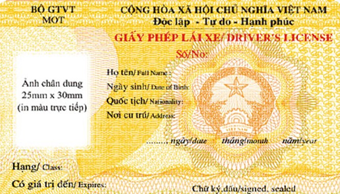Giấy phép lái xe cũ nếu còn hạn vẫn được sử dụng hợp pháp GPLX theo mẫu mới, sử dụng vật liệu PET.