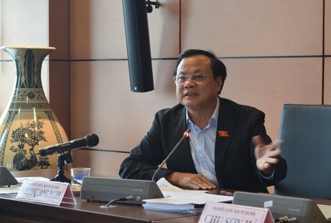 Nhà đất “nhảy dù” có được công nhận không? Bí thư Thành Ủy Hà Nội Phạm Quang Nghị. Ảnh: Như Ý