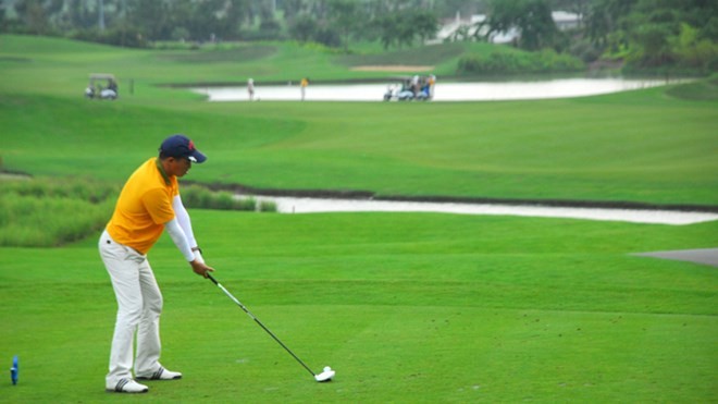 Quảng Ngãi muốn dừng dự án sân golf 5.000 tỷ đồng Quảng Ngãi muốn dừng dự án sân golf 5.000 tỷ đồng