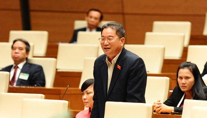 ĐB Nguyễn Bá Thuyền: 'Lộc quan thời nào cũng có' ĐB Nguyễn Bá Thuyền.