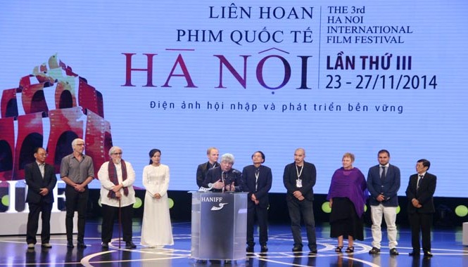 Sao Hollywood dự khai mạc LHP Quốc tế Hà Nội 3 Ra mắt BGK của LHP Quốc tế Hà Nội 3. Ảnh: Toan Toan.