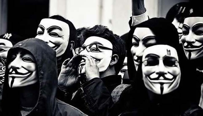 Hacker Malaysia xin lỗi vì đã tấn công hàng chục website VN Biểu tượng của các nhóm hacker Anonymous thường là một chiếc mặt nạ trắng.