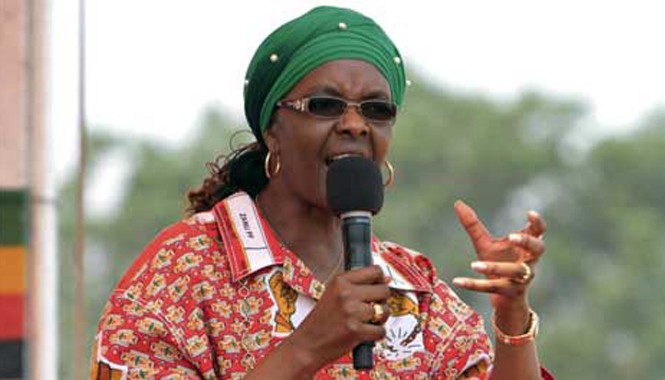 “Đệ nhất phu nhân mua sắm” mơ đến quyền lực tối cao Grace Mugabe.