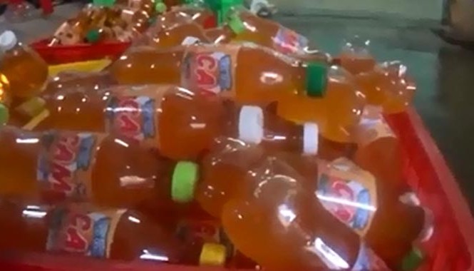 VTV: Sự thật kinh hoàng về nước ngọt giá siêu rẻ VTV: Sự thật kinh hoàng về nước ngọt giá siêu rẻ