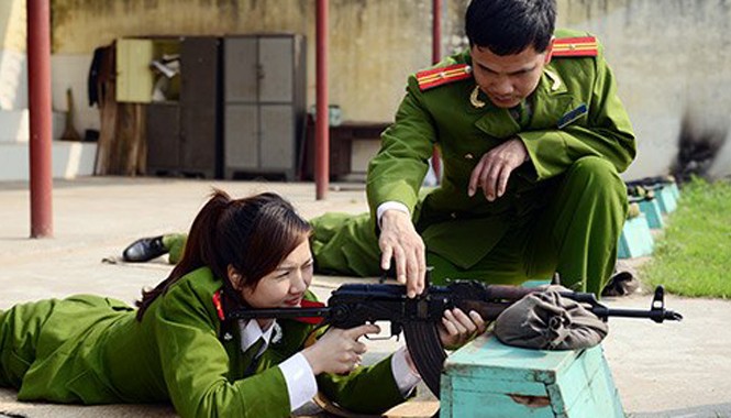 Thí sinh cận thị được sơ tuyển vào trường công an Thí sinh cận thị được thi vào công an.