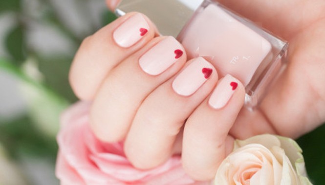 Những kiểu sơn móng tuyệt đẹp cho ngày lễ tình nhân Những kiểu sơn móng tuyệt đẹp cho ngày lễ tình nhân