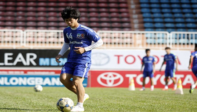 Công Phượng chờ phép màu mang tên Miura Công Phượng chờ phép màu mang tên Miura