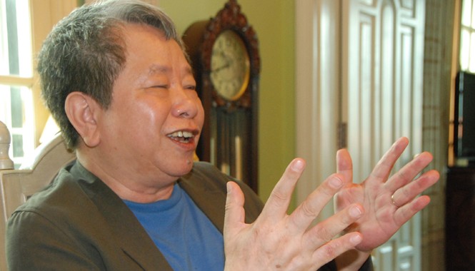 Trò chuyện Nguyễn Trần Bạt – Xuân Ba về Chân dung Doanh nhân Việt Ông Nguyễn Trần Bạt.