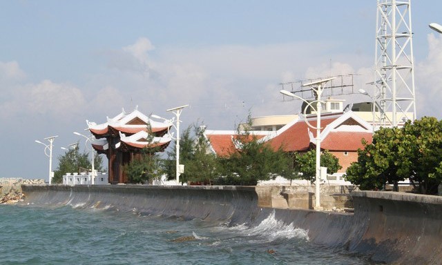 Sẽ xây thêm bến cảng, âu tàu ở Trường Sa Đảo Phan Vinh